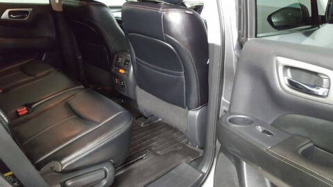 2018 Nissan Pathfinder SL