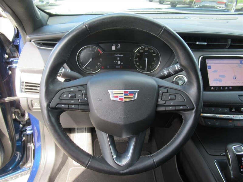 2019 Cadillac XT4 Premium Luxury