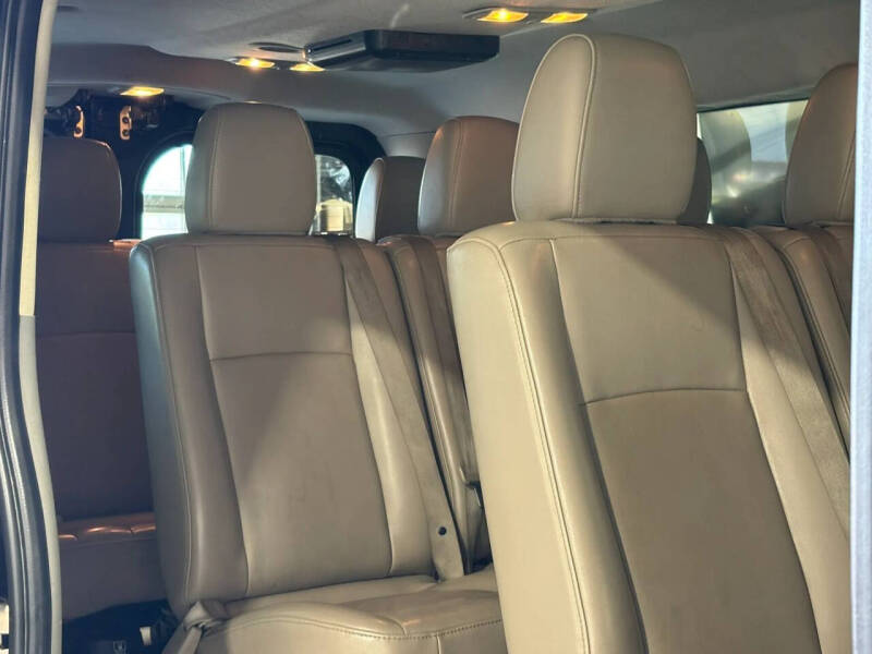 2017 Nissan NV