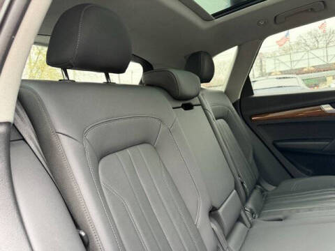 2022 Audi Q5 quattro S line Premium 45 TFSI