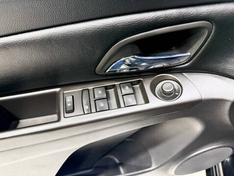 2016 Chevrolet Cruze Limited 1LT Auto