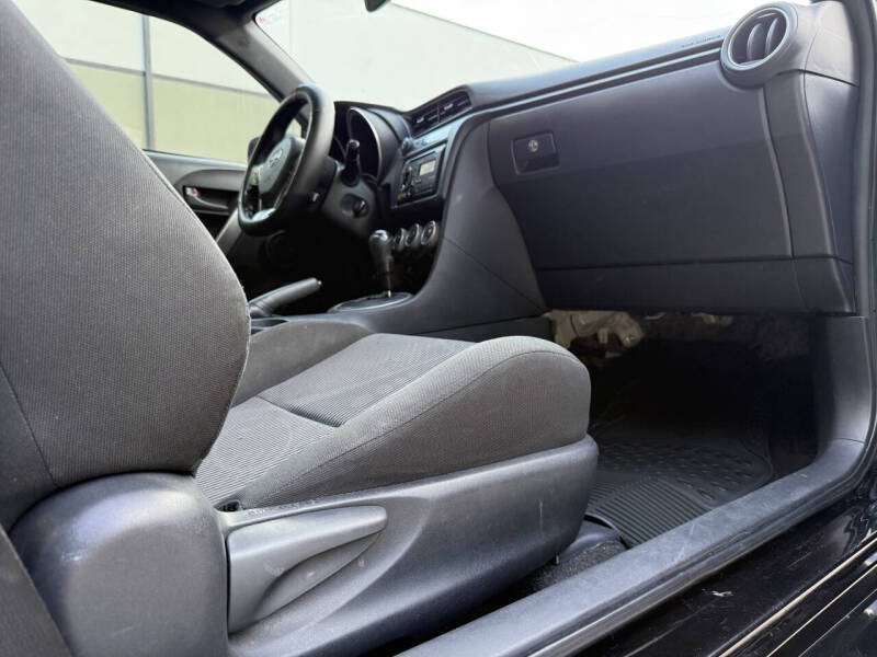 2012 Scion tC