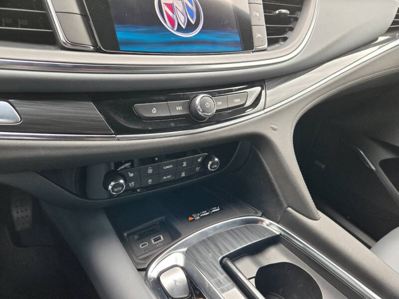 2024 Buick Enclave Premium