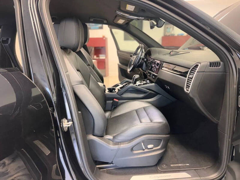 2021 Porsche Cayenne