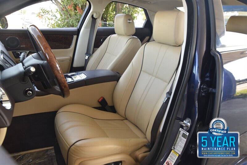 2016 Jaguar XJ R-Sport