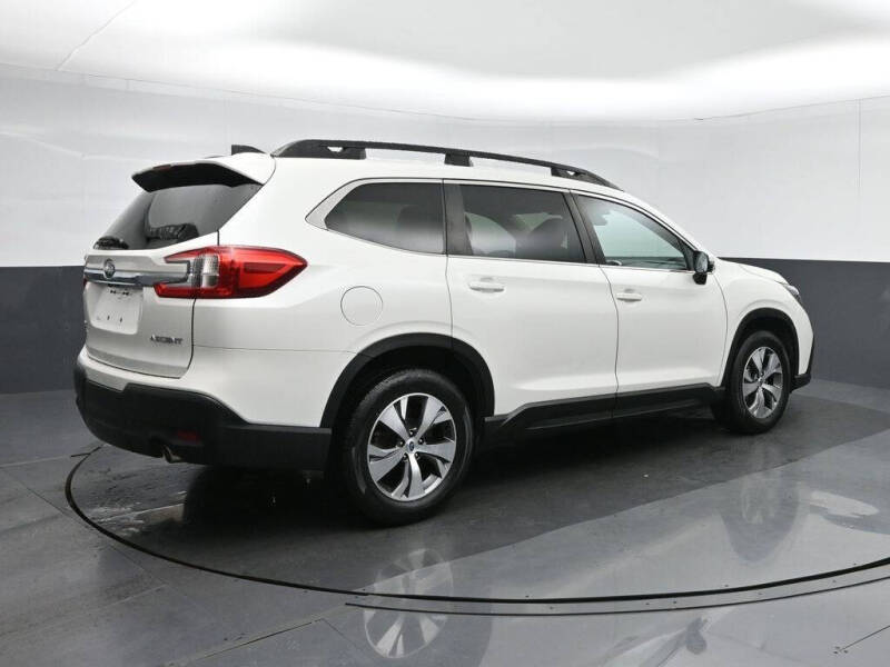 2023 Subaru Ascent Premium 8-Passenger