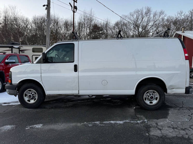 2017 GMC Savana 2500