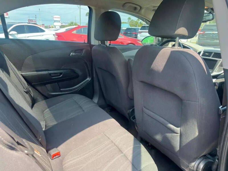 2020 Chevrolet Sonic LT