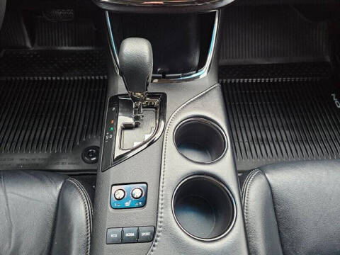 2017 Toyota Avalon XLE Plus