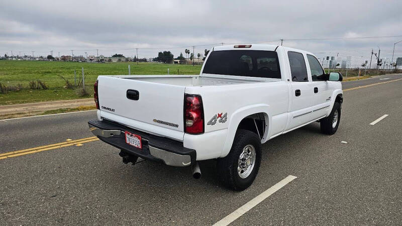 2004 Chevrolet Silverado 2500HD LT