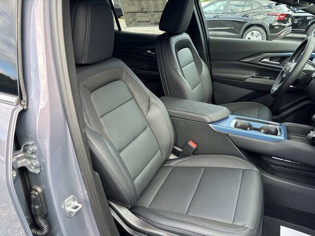 2026 Chevrolet Equinox EV LT 2