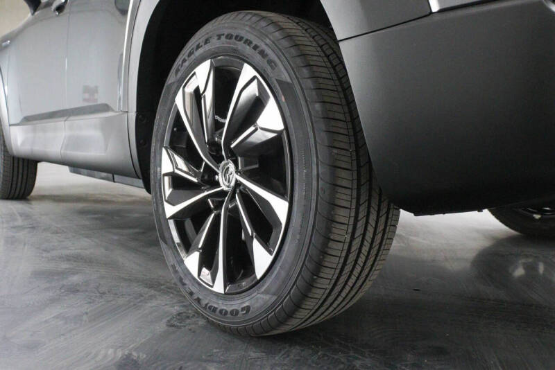 2025 Mazda CX-50 Hybrid Premium Plus