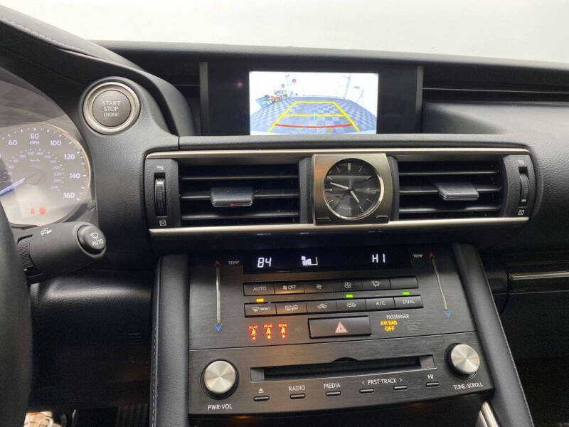2017 Lexus IS 200t