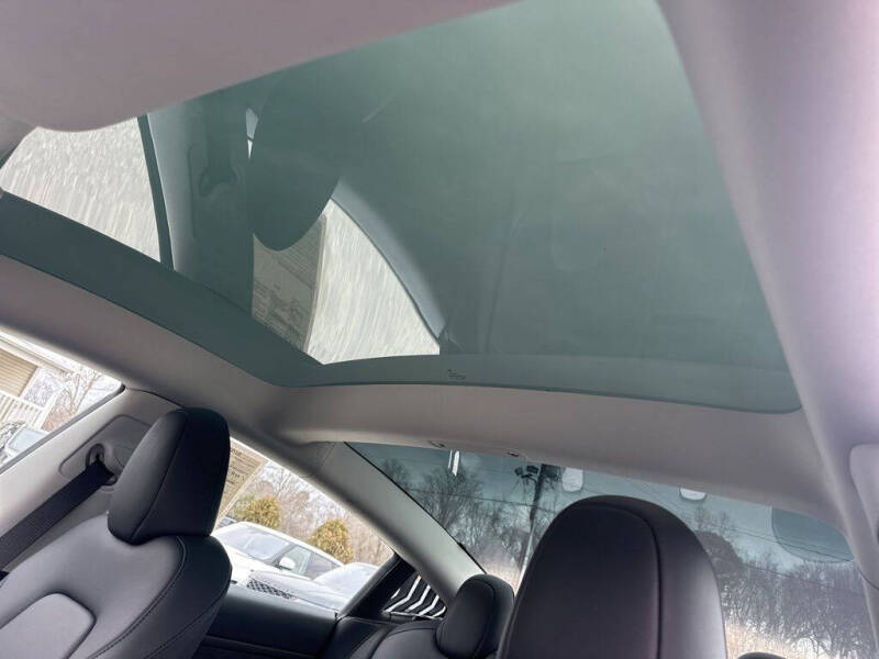 2023 Tesla Model 3 Performance