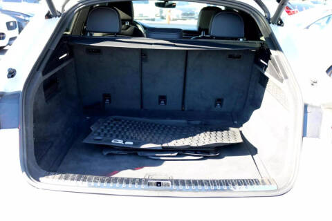 2020 Audi Q8 quattro Premium Plus 55 TFSI