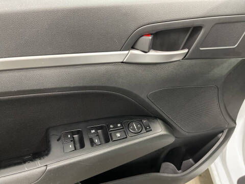 2019 Hyundai Elantra