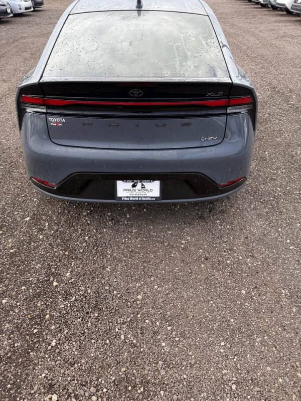 2023 Toyota Prius XLE