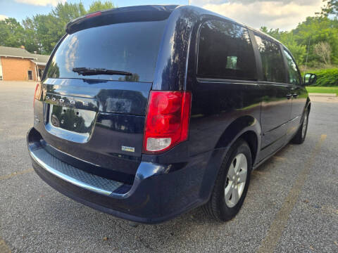 2013 Dodge Grand Caravan SE