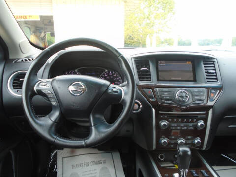 2013 Nissan Pathfinder SL