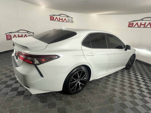 2022 Toyota Camry Hybrid