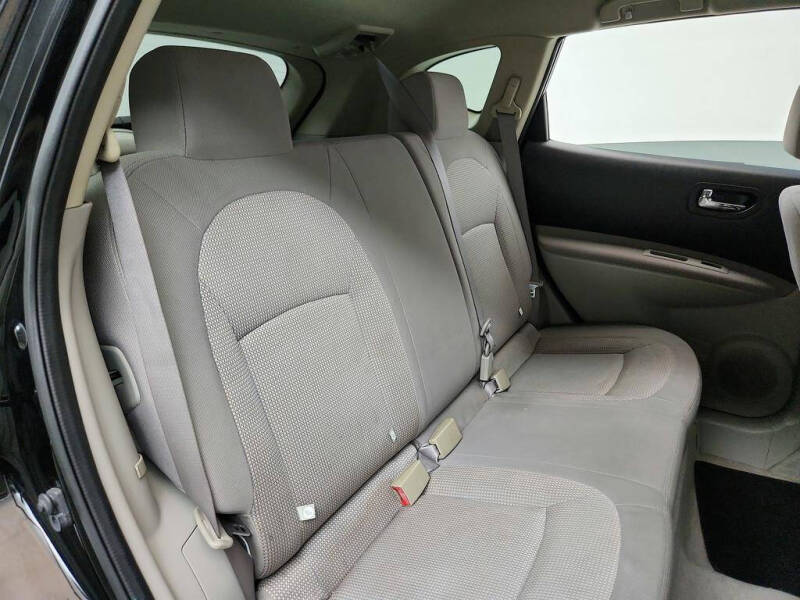 2011 Nissan Rogue SV