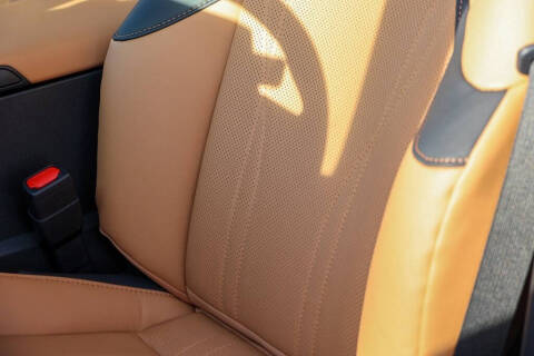 2025 Lexus ES 350 Luxury