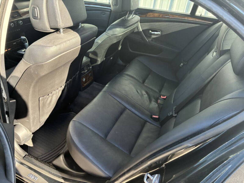 2010 BMW 5 Series 528i xDrive