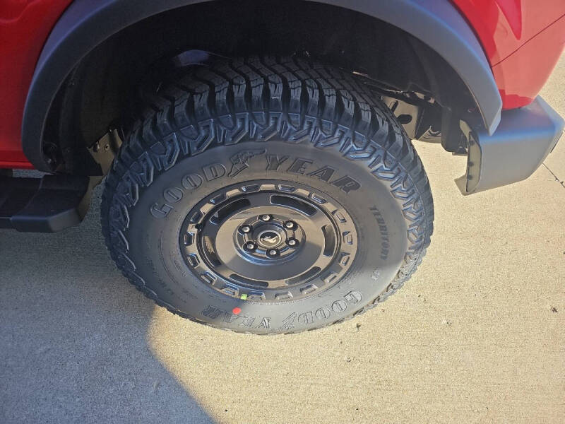 2024 Ford Bronco Outer Banks