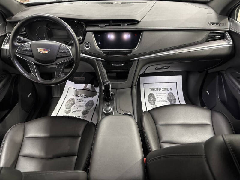 2020 Cadillac XT5 Luxury