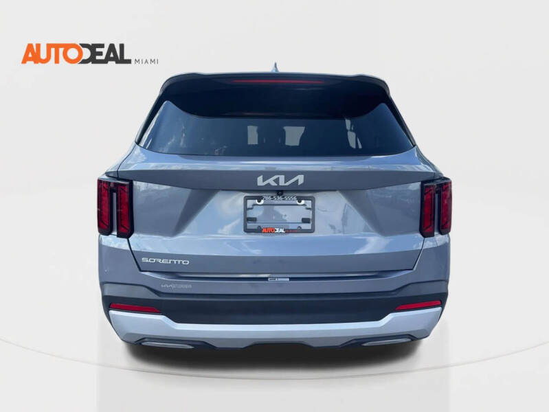 2024 Kia Sorento LX