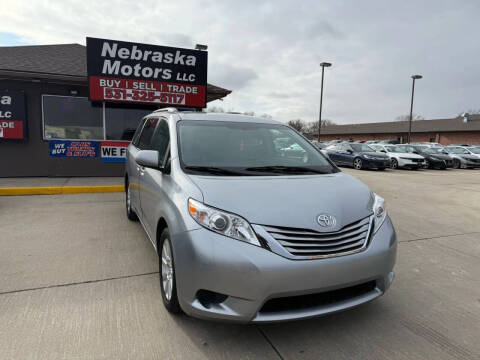 2015 Toyota Sienna LE 7-Passenger