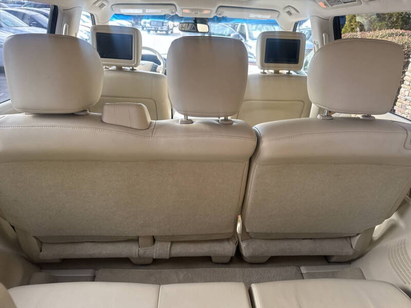 2011 Infiniti QX56