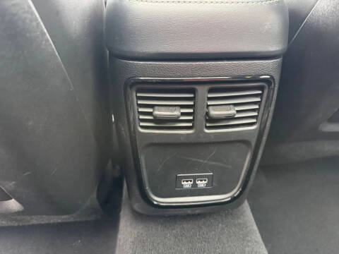 2023 Chrysler 300 S V6