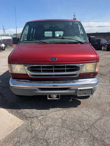 2002 Ford E-Series
