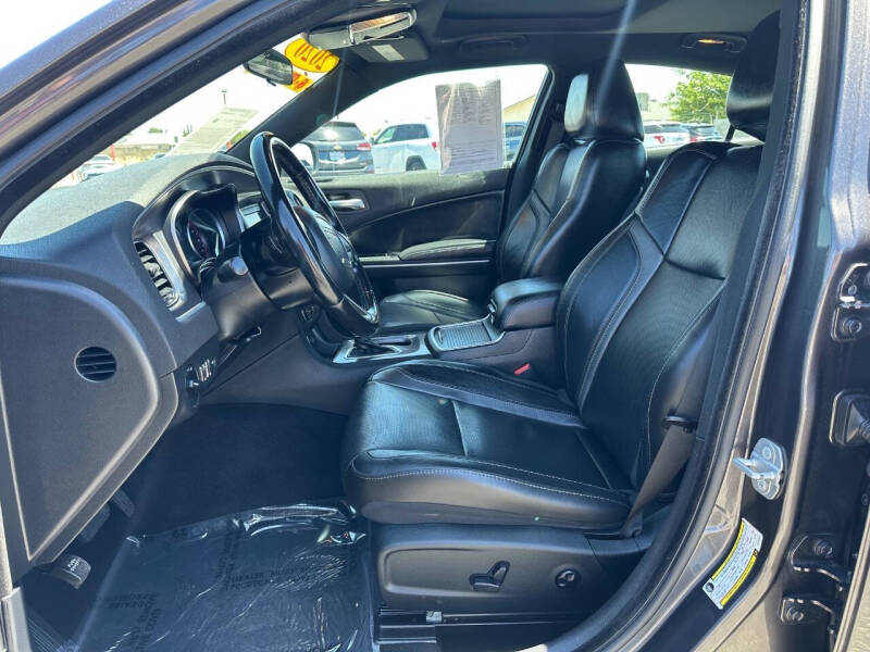 2020 Dodge Charger SXT