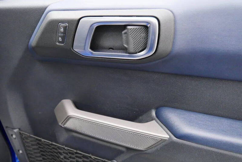 2021 Ford Bronco First Edition Advanced