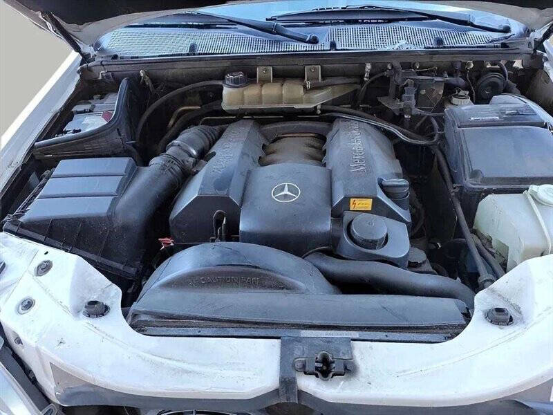 2002 Mercedes-Benz M-Class ML 320