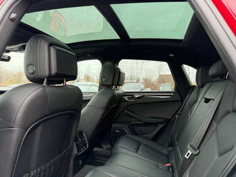 2019 Porsche Macan S