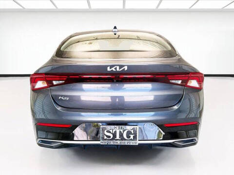 2022 Kia K5