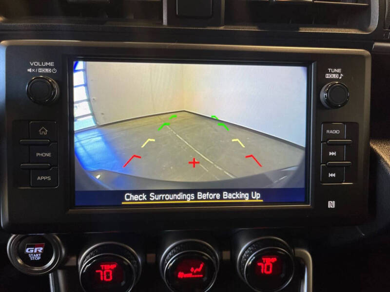 2024 Toyota GR86 Premium