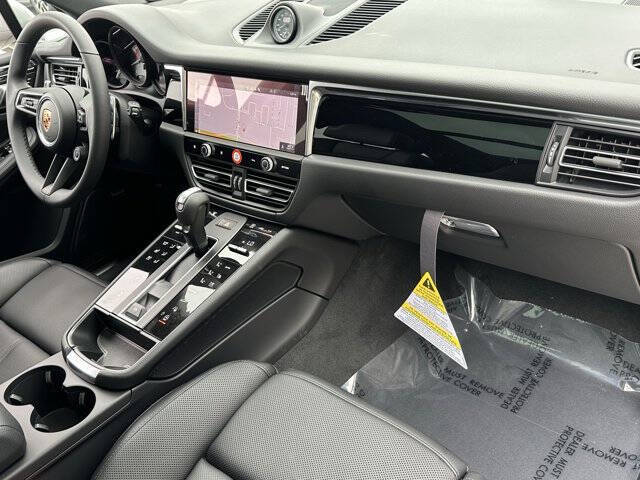 2026 Porsche Macan S