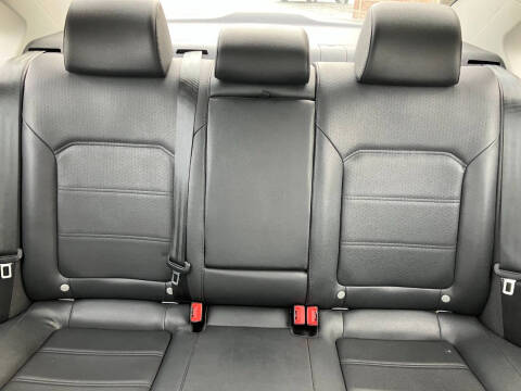 2012 Volkswagen Passat SE