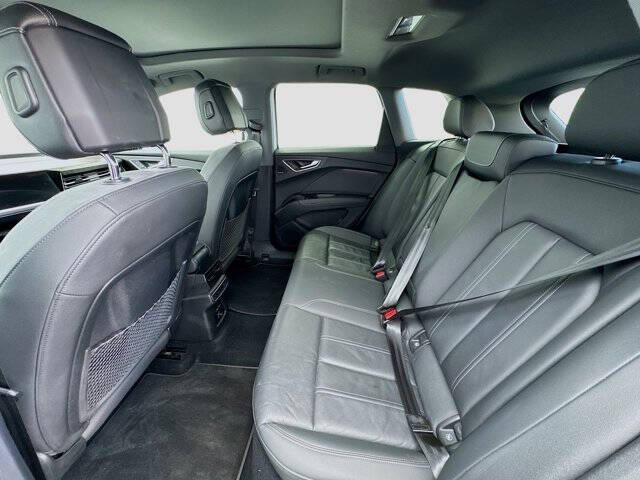 2023 Audi Q4 e-tron Premium Plus 40