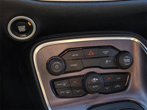 2017 Dodge Challenger R/T