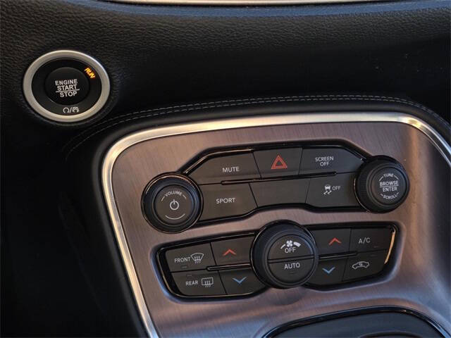 2017 Dodge Challenger R/T