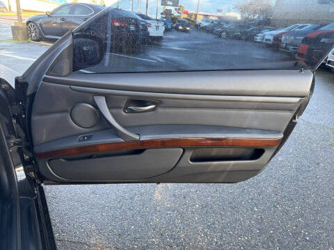 2011 BMW 3 Series 328i