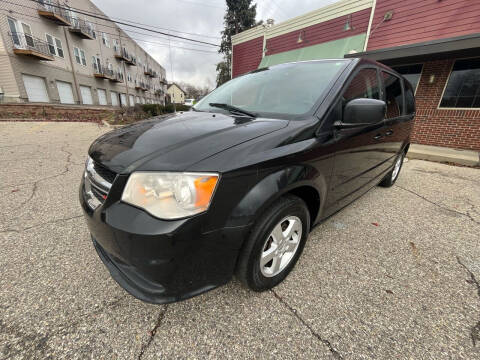 2013 Dodge Grand Caravan for sale at Suburban Auto Sales LLC in Madison Heights MI