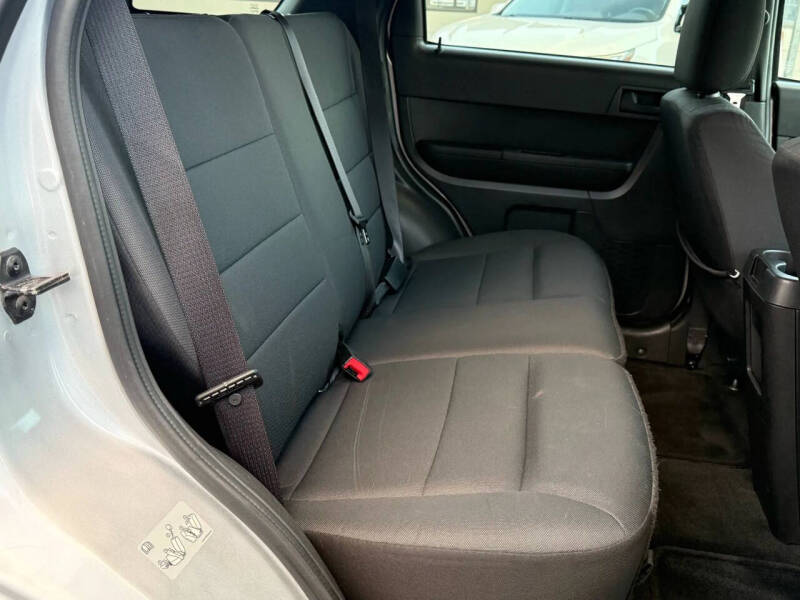 2011 Ford Escape XLT