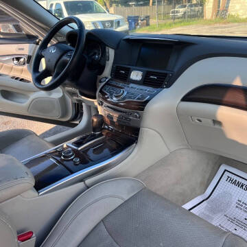 2013 Infiniti M37