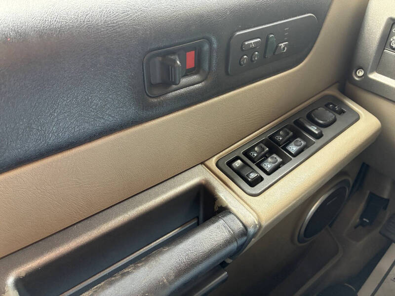 2003 HUMMER H2